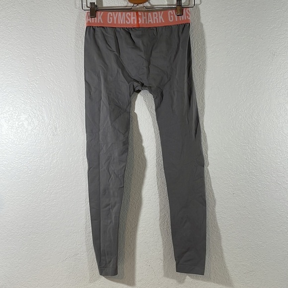 Gymshark Seamless Gray & Coral Workout Leggings Size Medium - Picture 4 of 8